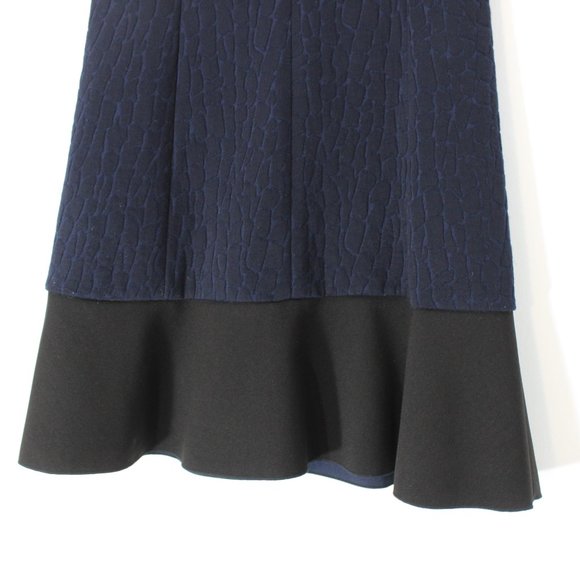 TORY BURCH Navy Blue and Black Quilted Jaquard XS - Picture 10 of 12